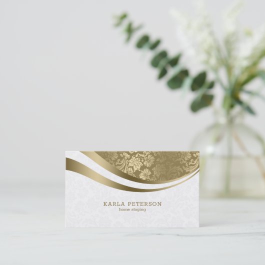 Wit & Goud Damast Dynamische lijnen Monogram Visitekaartje (Staand voorkant)