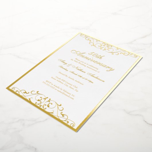 Wit Goud Elegante Swirl 50ste bruiloft Jubileum Folie Uitnodiging (Gedraaid)