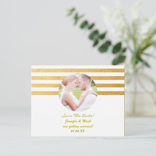 Wit & Gouden Foliestreepjes Opslaan Datum FOTO Bri Aankondigingskaart (Staand voorkant)