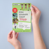 Wit Groen Zwart Speels voor Kinderen Zomerkamp Flyer (Hand)