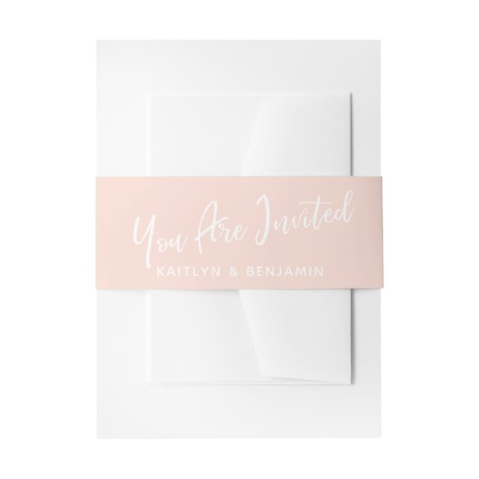 Wit handschrift U bent uitgenodigd Blush Pink Uitnodigingen Wikkel (Voorkant Voorbeeld)