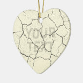 Wit- keramisch sierhart in de kraken keramisch ornament (Links)