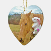 Wit konijn en blond geel paard keramisch ornament (Links)