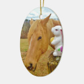 Wit konijn en blond geel paard keramisch ornament (Links)