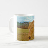 Wit konijn en blond geel paard koffiemok (Voorkant links)