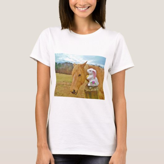 Wit konijn en blond geel paard t-shirt (Voorkant)