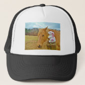 Wit konijn en blond geel paard trucker pet (Voorkant)