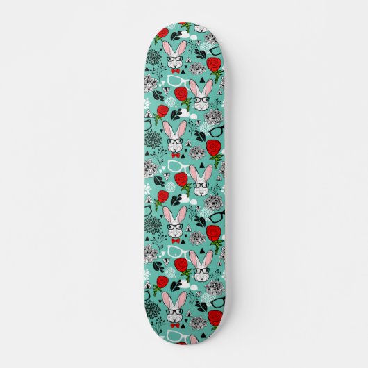 Wit konijn in roos persoonlijk skateboard (Voorkant)