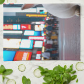 Wit Konijn in Times Square Theedoek (Gevouwen)