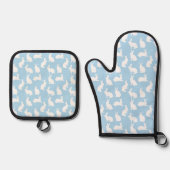Wit Konijn Patroon Op Pastelblauw Cute Pasen Ovenwant & Pannenlap Set (Voorkant)