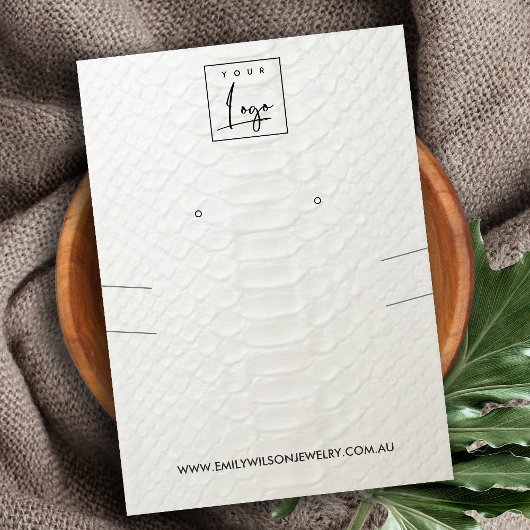 WIT LEATHER TEXTURE KETTING EARRING DISPLAY VISITEKAARTJE