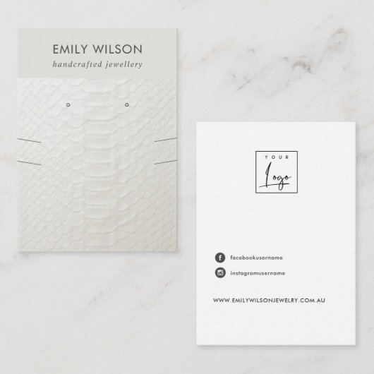 WIT LEATHER TEXTURE KETTING EARRING DISPLAY VISITEKAARTJE (Voorkant / Achterkant)