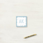 Wit licht blauw penseelstreken Cool Monogram Post-it® Notes (Op bureau)