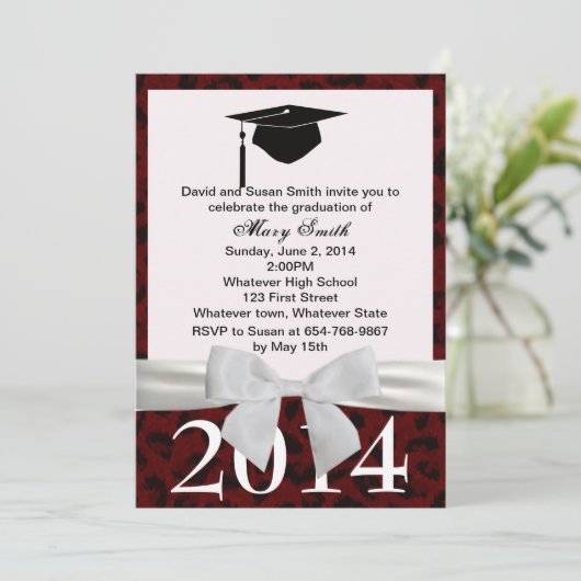 Wit lint en rood luipaard Afstuderen uitnodiging (Staand voorkant)