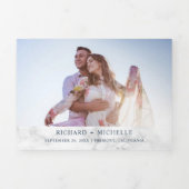 Wit Marmer Stoffig Blauw Hydrangea Bloemen Huwelij Drieluik Uitnodiging (Cover)