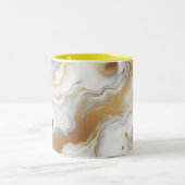 Wit & Mat Goud Marmeren Textuur Achtergrond Ontwer Tweekleurige Koffiemok (Center)