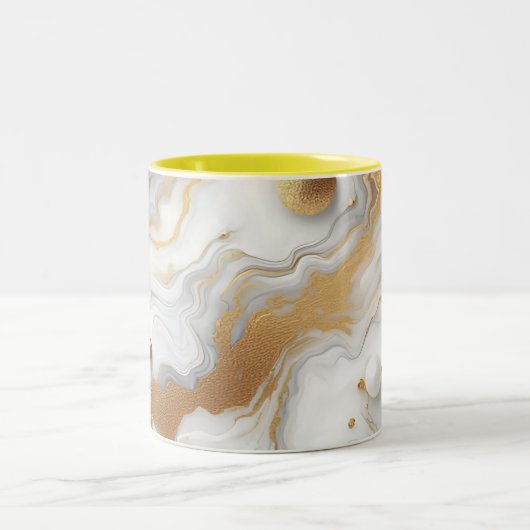 Wit & Mat Goud Marmeren Textuur Achtergrond Ontwer Tweekleurige Koffiemok (Center)