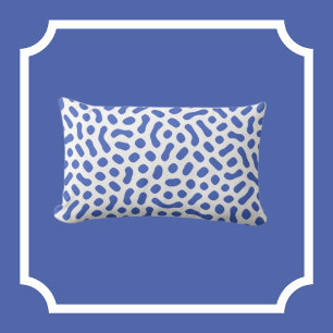 Wit met Periwinkle Blue Jelly Bean-achtige vormen Kussen