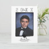 Wit Minimal Trendy Afstuderen Foto (elke kleur) Kaart (Staand voorkant)