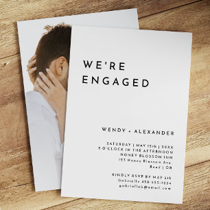 Wit Modern Bold We zijn verloofd Foto Kaart