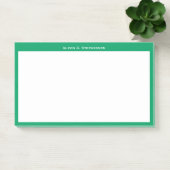 Wit monogram of naam op rand van shamrock groen post-it® notes (Kantoor)