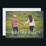Wit Mooie kalligrafie foto Save The Date<br><div class="desc">Grappige en elegante save de datum aankondiging met moderne kalligrafie en polka dots patroon. Personaliseer deze moderne bewaar de datum door uw gegevens toe te voegen. Andere kleuren zijn beschikbaar.</div>