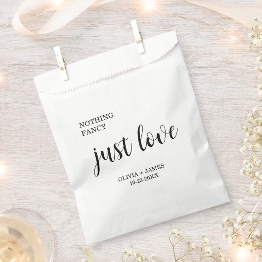 Wit Niets Prachtigs Alleen Liefde Trouwen Bedankzakje (Geknipt)