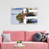Wit omheining met sneeuw en een Roosterd Canvas Afdruk (Insitu (Woonkamer))