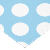 Wit op Baby Blauw Grote Grootte Polka Dots Tafelkleed (Gekanteld)