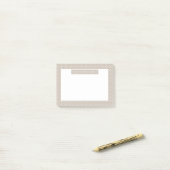 Wit Op Beige Stippenpatroon Aangepaste Tekst Post-it® Notes (Op bureau)