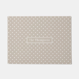 Wit Op Beige Stippenpatroon Met Aangepaste Naam Deurmat