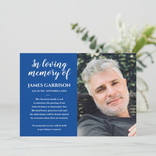 Wit op blauw in liefdevolle herinnering Fotoaankon Kaart (Staand voorkant)