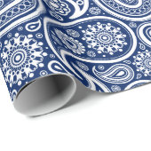 Wit op blauw  paisleypatroon cadeaupapier (Rol Hoek)
