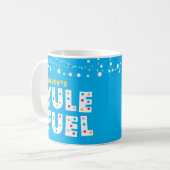 Wit op Blauw YULE BRANDSTOF Koffiemok (Voorkant links)