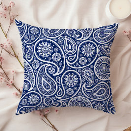Wit op blauwe vintage paisley motief kussen