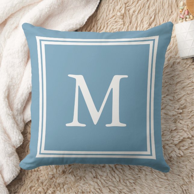 Wit op Carolina Blauwe Dubbele Frame Monogram Kussen (Deken)