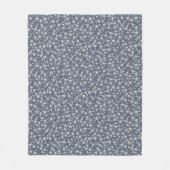 Wit op donkerblauw-grijs | Lino Print Stars Patroo Fleece Deken (Voorkant)