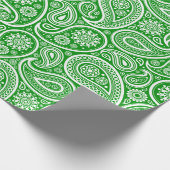 Wit op groen paisleypatroon cadeaupapier (Hoek)
