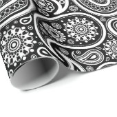 Wit op groen paisleypatroon, verpakking pa cadeaupapier (Rol Hoek)