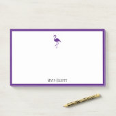 Wit op Helder Paarse Flamingo & Rand w / Naam Post-it® Notes (Op bureau)