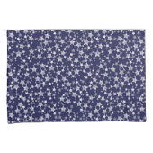Wit op Midnight Blue | Lino Print Stars Patroon Kussensloop (Voorkant-Rechts)