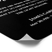 Wit Op Zwart Het Licht Blijft Quotes Herdenkingsmo Poster (Hoek)