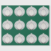 Wit Ornament over groen inpakpapier (Vlak)