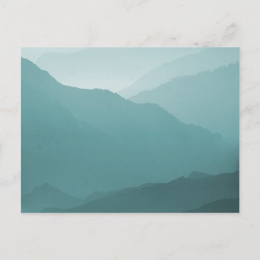 Wit over de bruiloft op de misty seaBlue Uitnodiging Briefkaart (Achterkant)