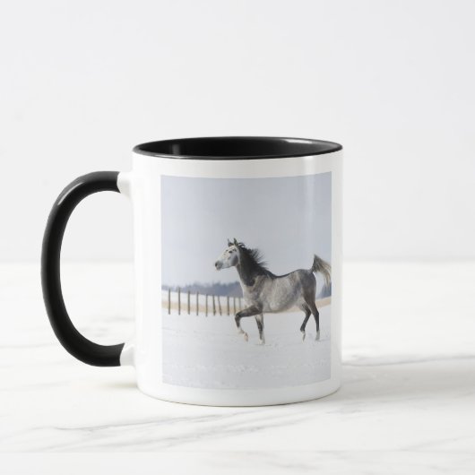 wit paard in de winter mok (Links)