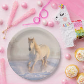 wit paard in sneeuw papieren bordje (Feest)