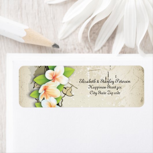  wit plumeria & ivy beige bruiloft label (Insitu)