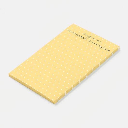 Wit polka dot patroon op gele aangepaste tekst post-it® notes (Schuin)