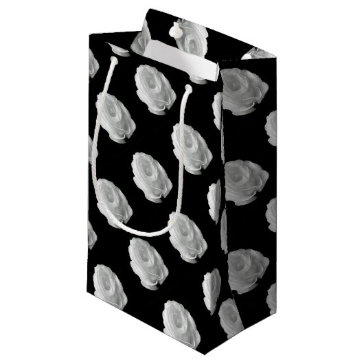 wit-roos-op-de-zwarte-achtergrond klein cadeauzakje (Voorkant Gekanteld)