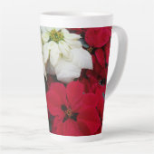 Wit-Russische en Rode Poinsettias II Kerstfeestdag Latte Mok (Rechterhoek)